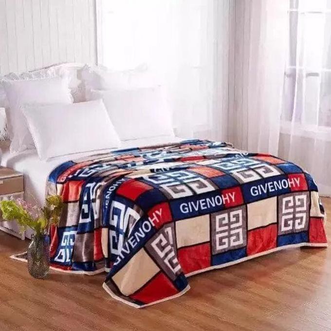 Selimut Bulu Tebal Karakter