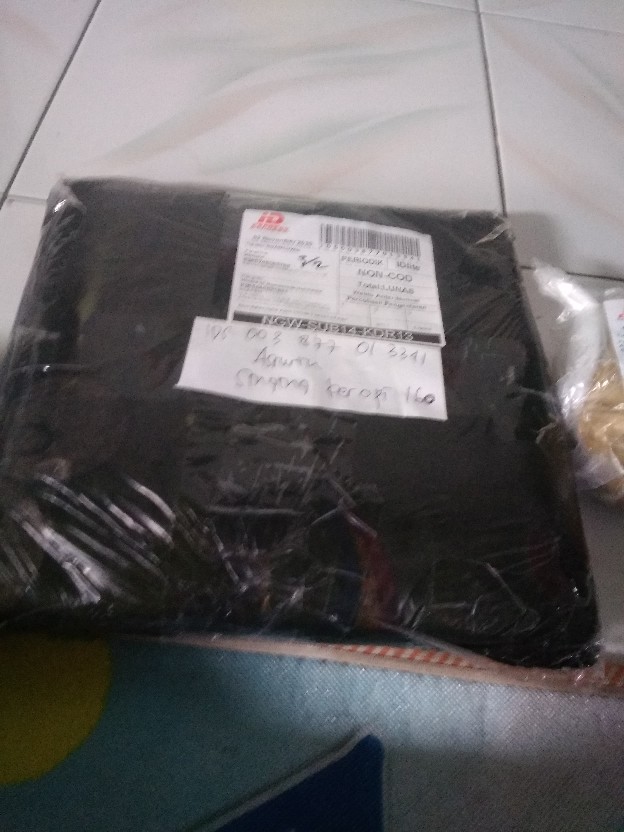 Sprei Bahan Halus Adem Include 2 Sarban 2 Sargul