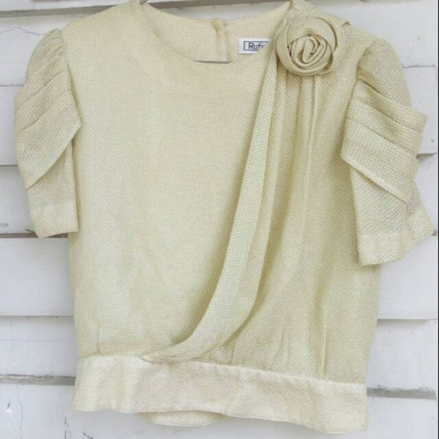 Blouse pesta gold glitter preloved