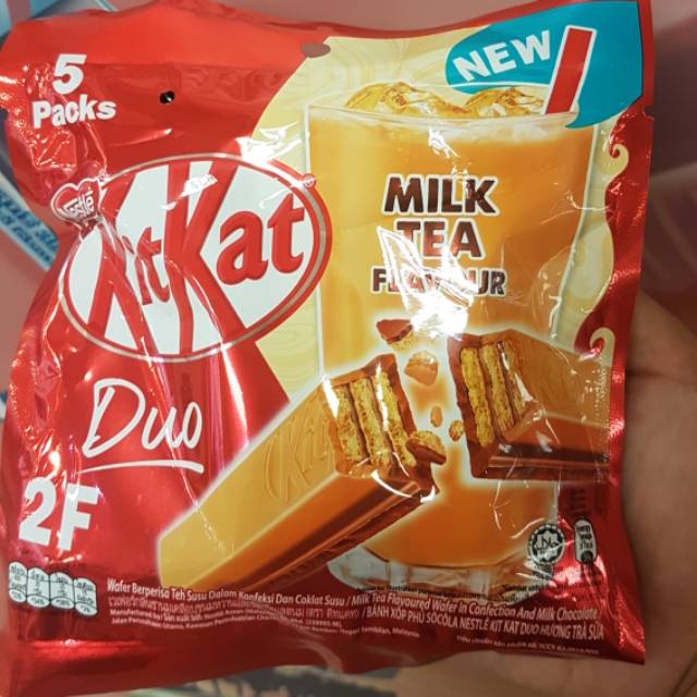 

COKLAT IMPORT NESTLE KITKAT DUO MILK TEA FLAVOUR TEH TARIK MALAYSIA. HALAL.