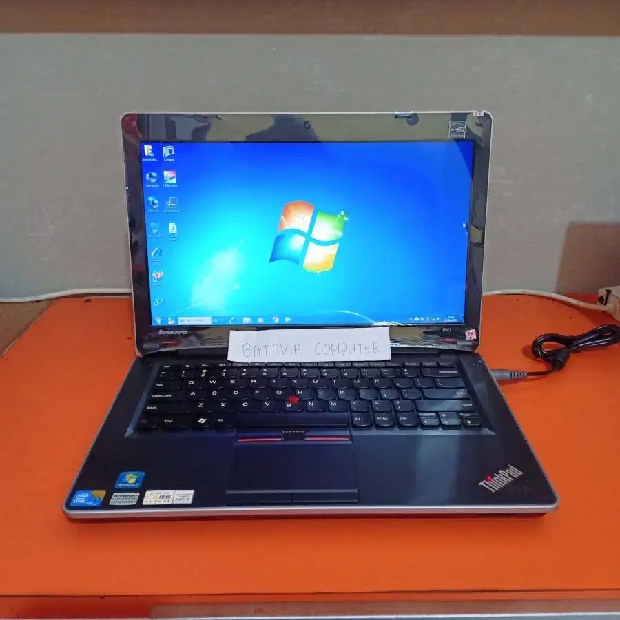 Laptop Lenovo Core i5 RAM 4GB HDD 320GB Bekas Second