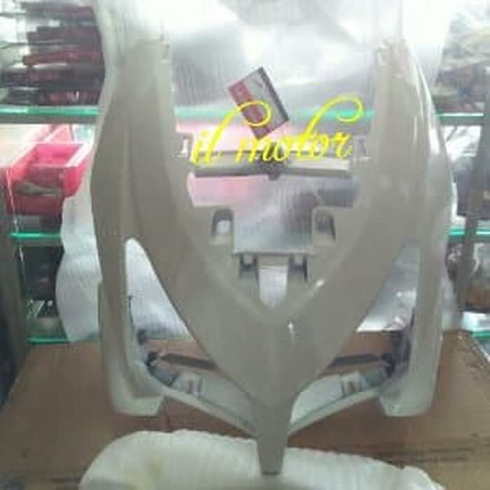 PANEL TAMENG LAMPU DEPAN HONDA VARIO 110 KARBURATOR LAMA KVB PUTIH