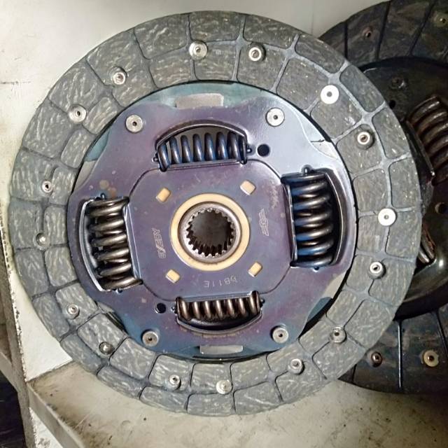 Kampas kopling suzuki X OVER original