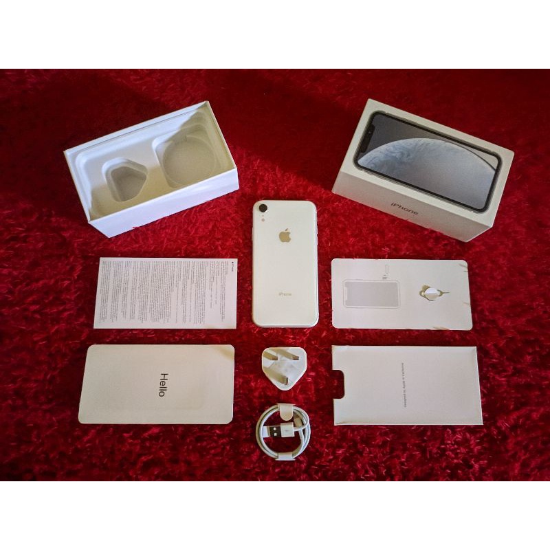 iPhone XR White 128GB Dual Nano SIM Fullset