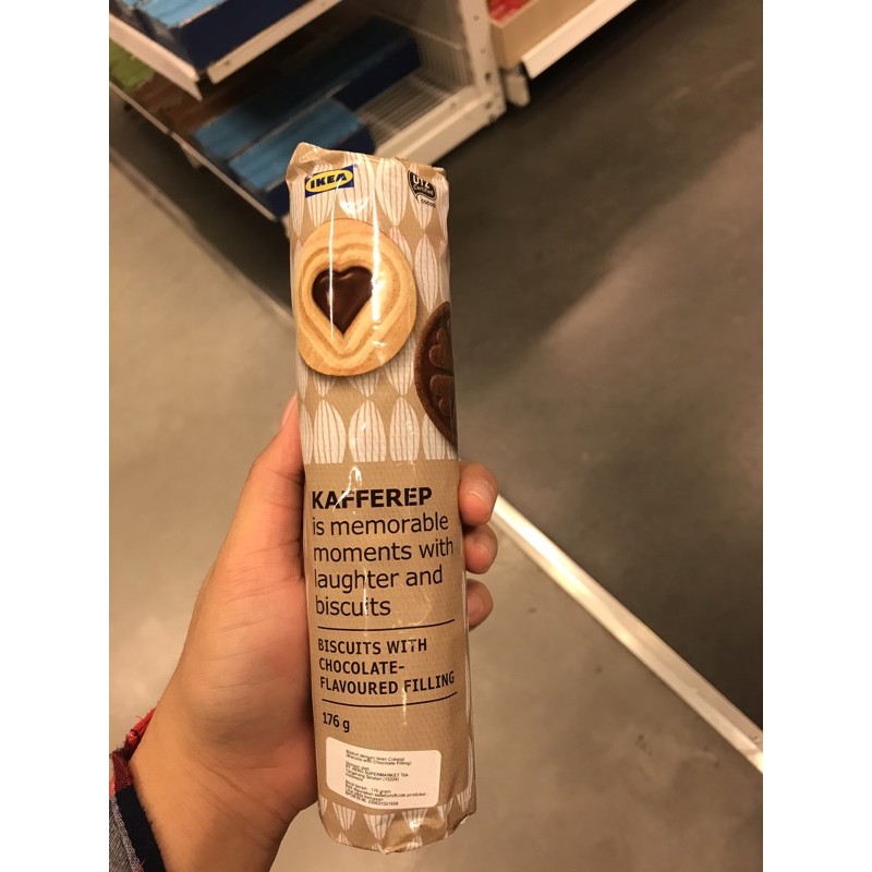 

kafferep biskuit dengan isian cokelat