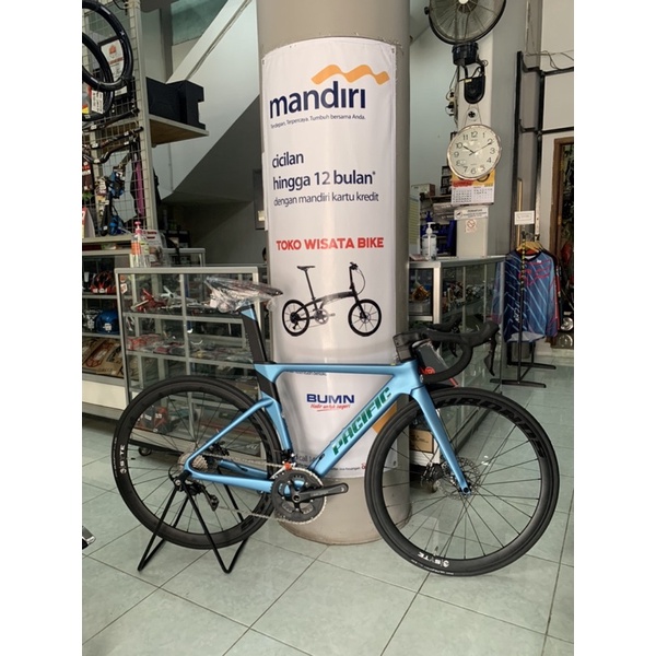 ROADBIKE PACIFIC MAGENTA 6.0 CARBON UCI