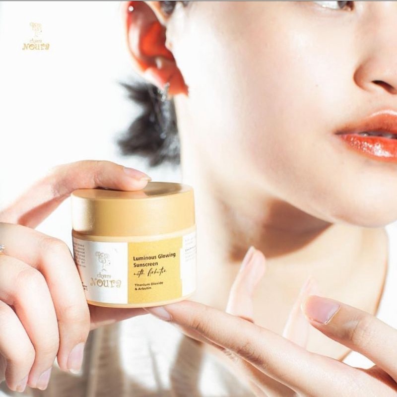 Chyara Noura Glowing sunscreen