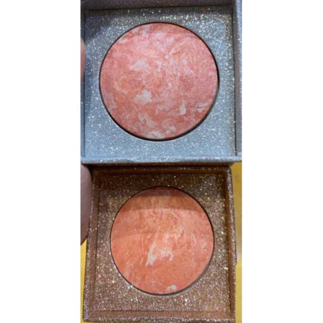 Sivanna Colors Luxury Crown