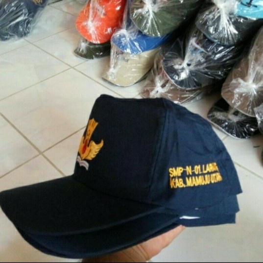 Topi Anak Sekolah SD SMP SMA Pramuka Bordir Nama Logo Sekolah