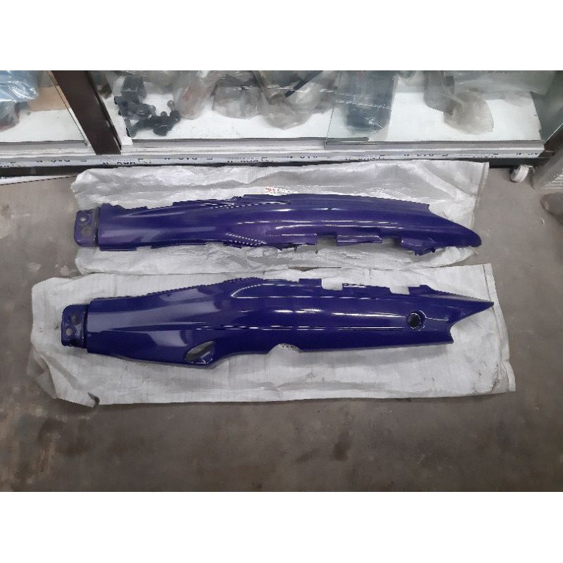 BODY F1ZR COVER BODY F1ZR UNGU