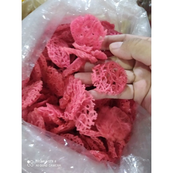 

krupuk precet merah gurih/krupuk murah