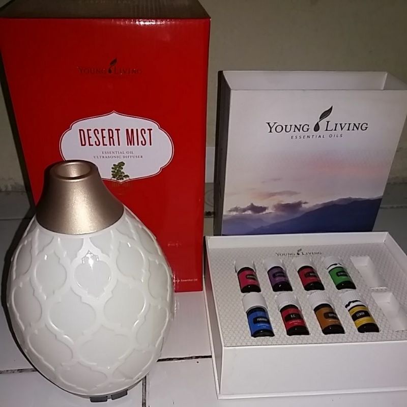 DIFFUSER + ESSENTIAL OIL YOUNG LIVING