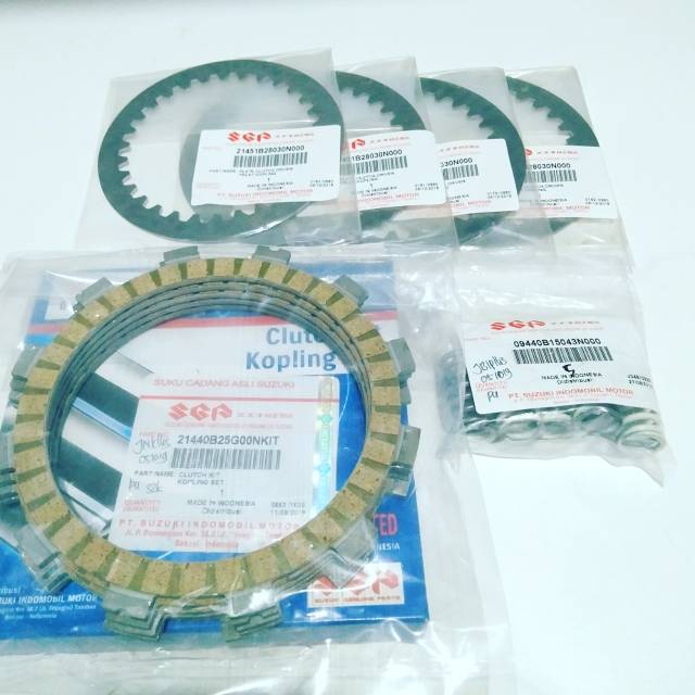 KAMPAS KOPLING+PER KOPLING+PLAT BESI KOPLING  SATRIA FU 150 PRODUK ASLI SUZUKI SGP 100%