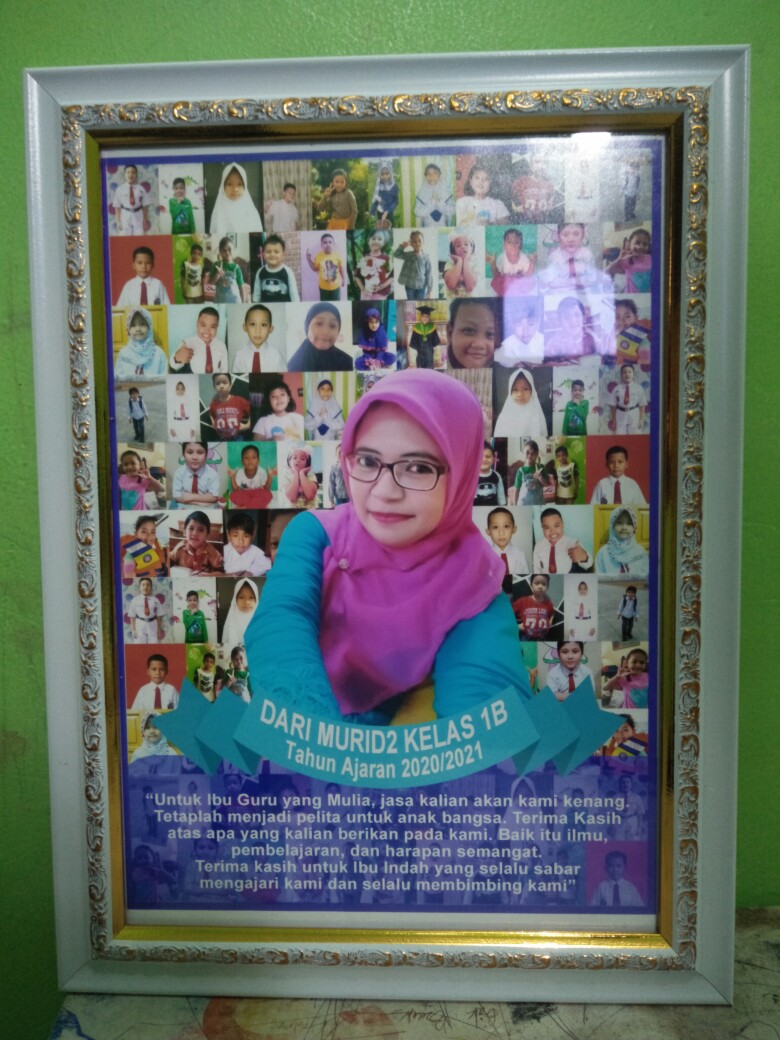 Cetak Foto Mozaik Desain Custom + Frame Bingkai