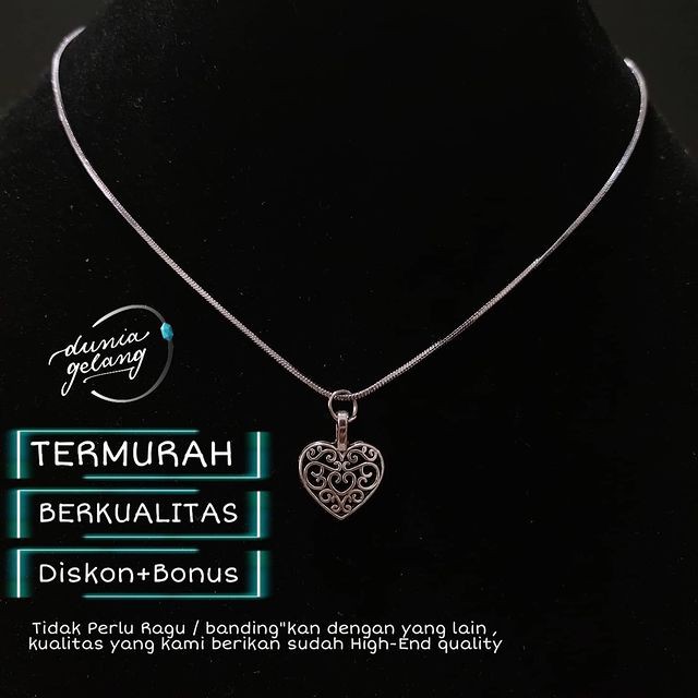 Kalung Titanium Hati Ukir Liontin Heart Love Silver Anti Karat Tidak Luntur Tahan Air Wanita Pria