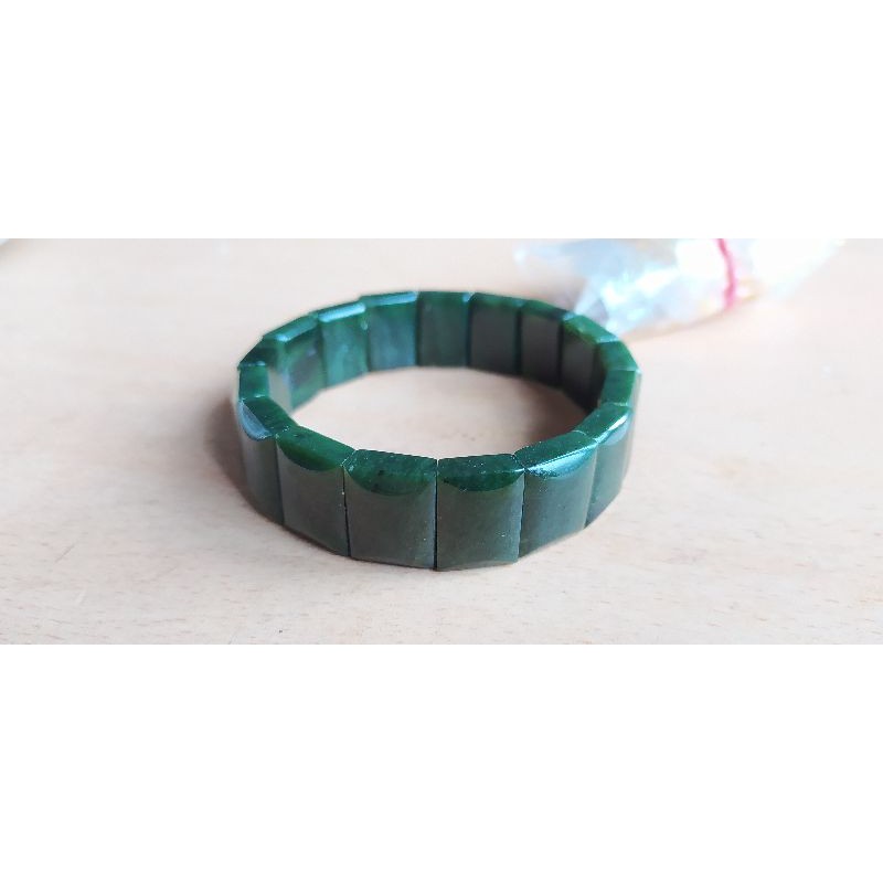 NATURAL GELANG PETAK BATU GIOK HIJAU ACEH