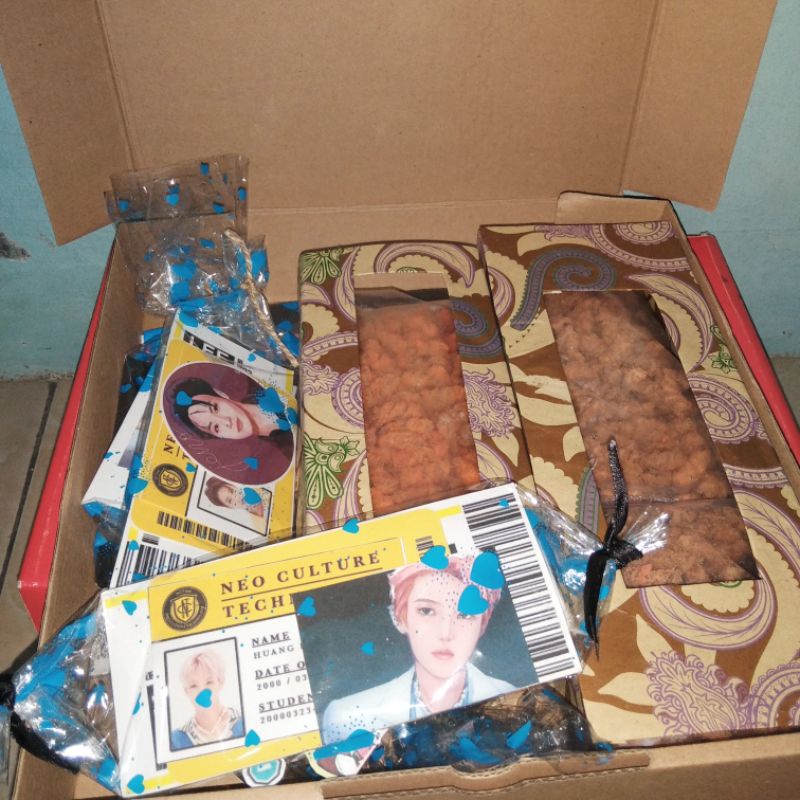 

Snack Box Edisi Fankit