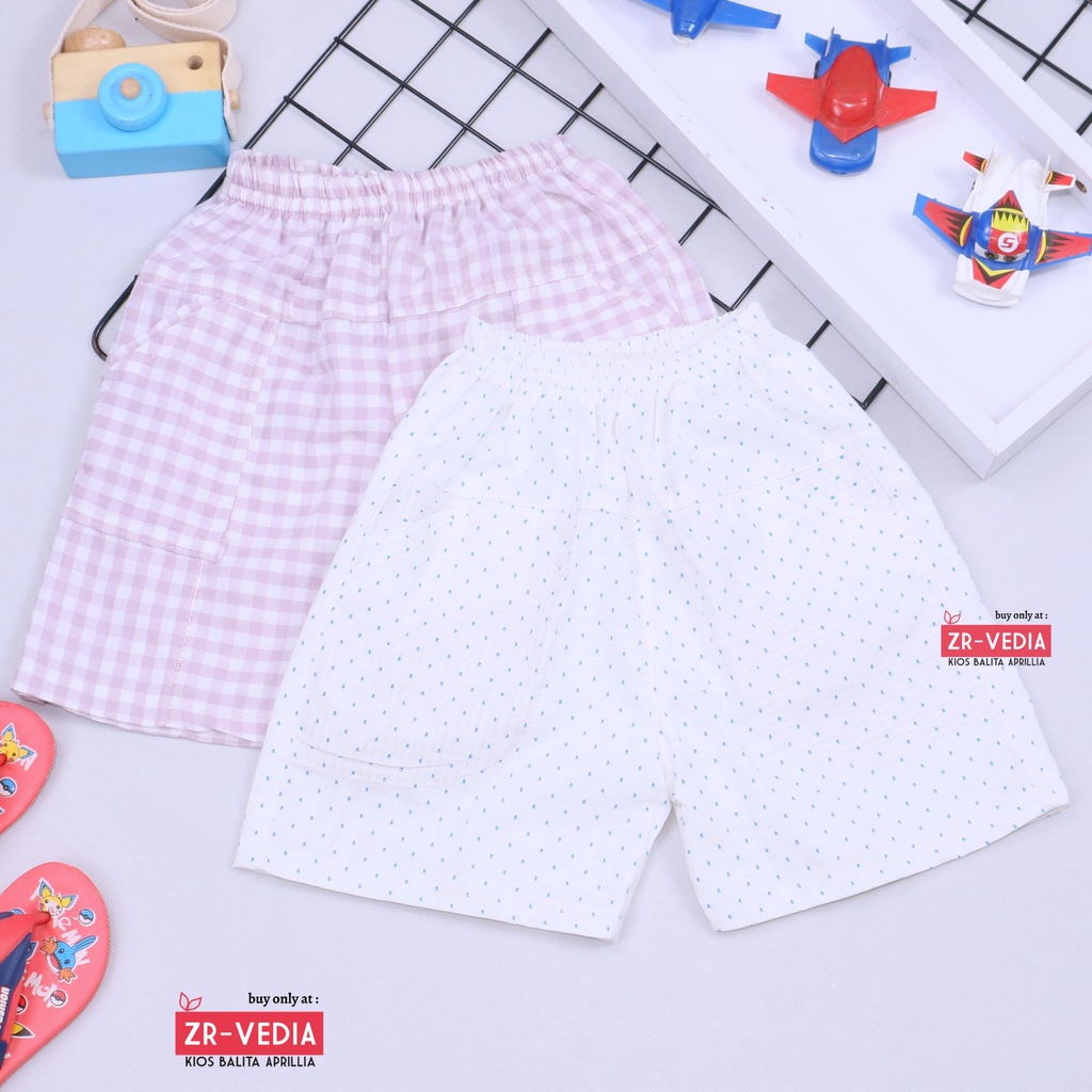 Celana Hawai uk 4-6 Tahun Anak Perempuan / Pants Main Cewek Harian Rumahan Bawahan Pendek Santai