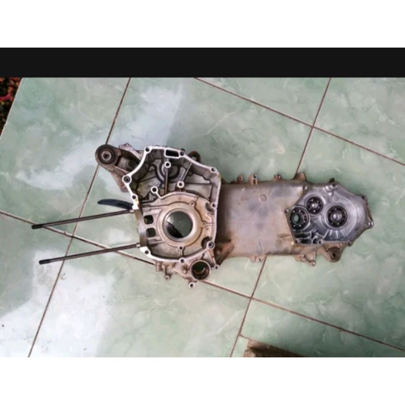 blok tengah krengkes  sebelah kiri mio m3 mioz xride 125