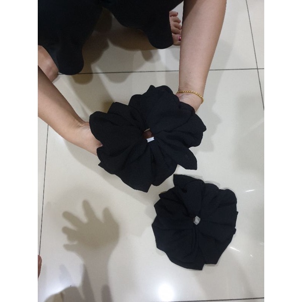 SCRUNCHIE HITAM INNER JUMBO CEPOL CIPUT