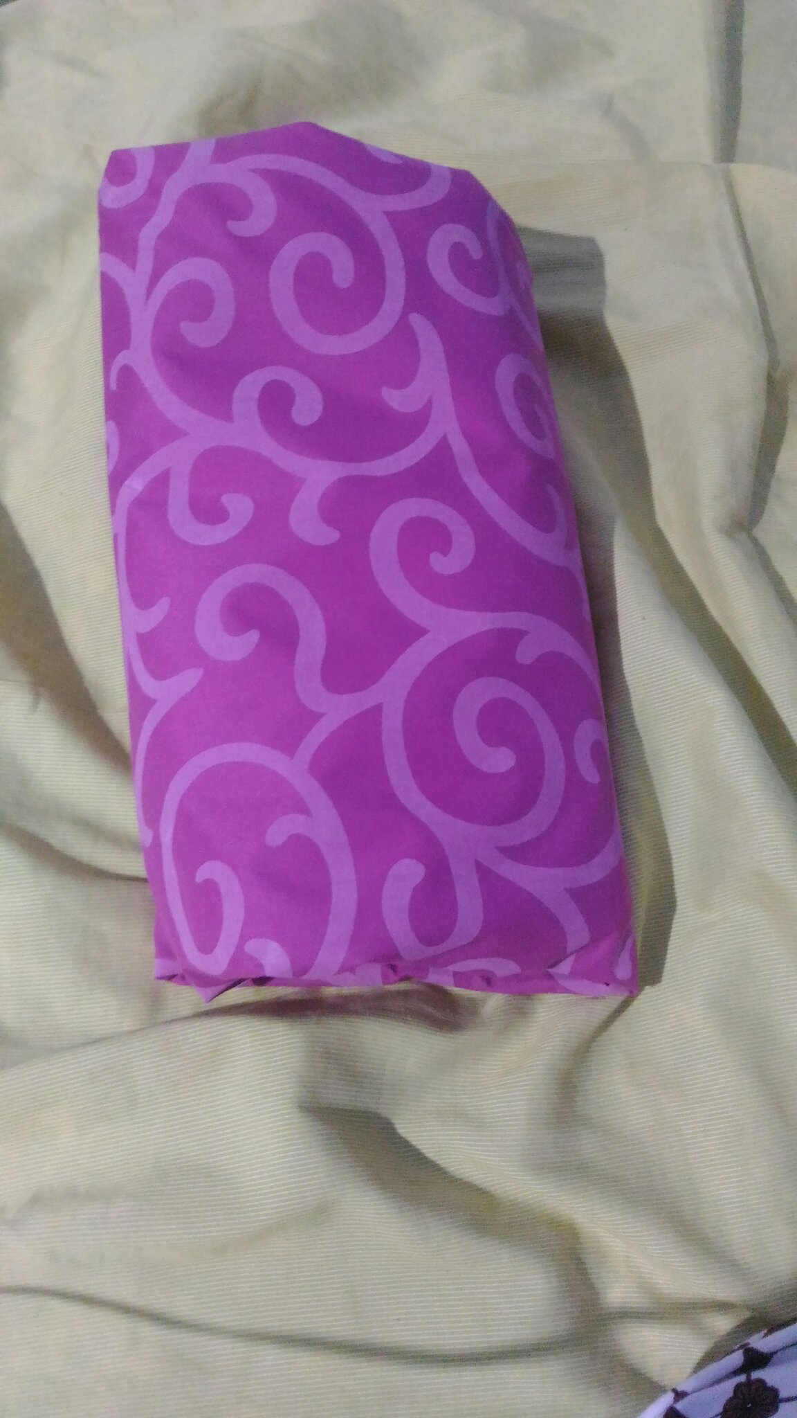 Selongsong,sarung Kasur,sprei Resleting. Bahan Waterproof Tdk Pake Tas