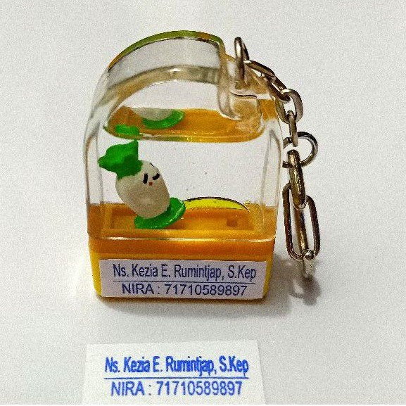 

Stempel Gantungan Kunci Karakter