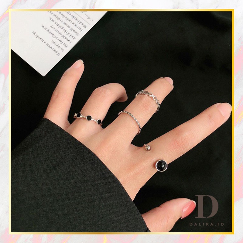 Cincin Set Fashion 4 pcs/set Jari Telunjuk Model Terbuka Adjustable Lingkaran Hitam Dalika