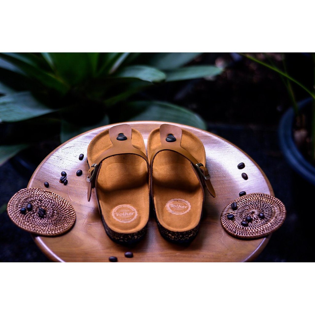 SANDAL KASUAL PRIA /WANITA VOLKERFOOTWEAR ART ROBBIN TAN BROWN