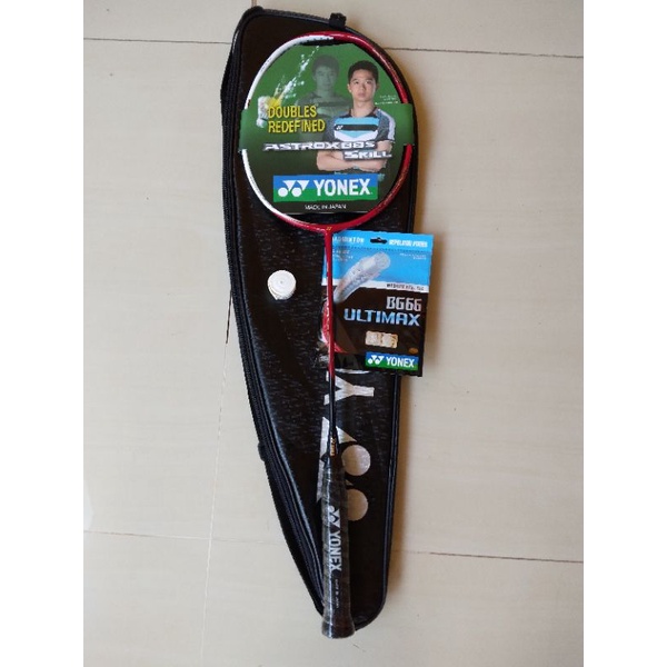 Raket Yonex Astrox 88s