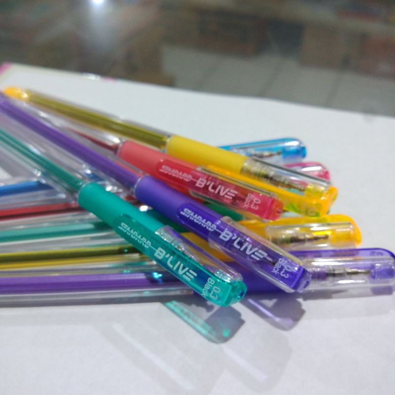 

Bulpoin logat 0,3 Standard B'live. warna Hitam Casing warna warni
