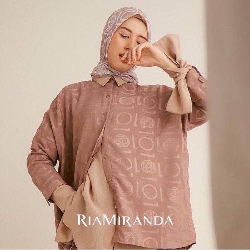Riana Top Ria Miranda SALE