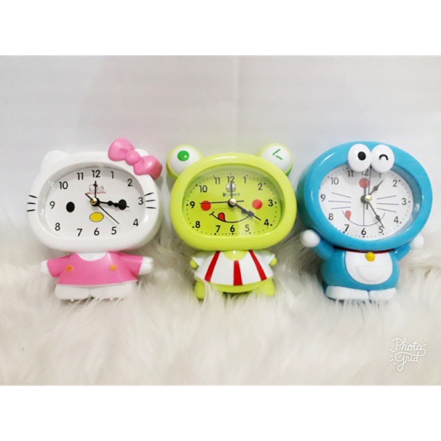 [BISA COD] JAM QUARTZ ALARM CLOCK / JAM WEKER / JAM MEJA