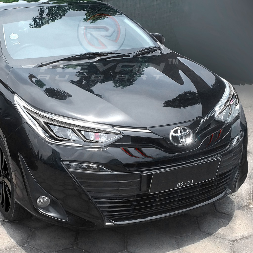 EYE LAMP CARBON DECAL STIKER UNIVERSAL - STIKER LAMPU MOBIL KEREN