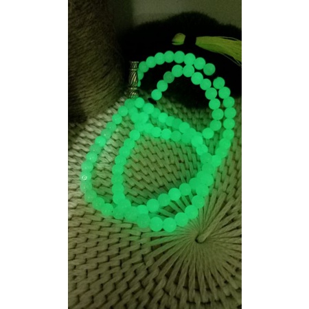 TASBIH BATU FOSFOR ASLI/TASBIH MUSLIM 99 BUTIR/TASBIH MENYALA DALAM GELAP/TASBIH BATU 8MM