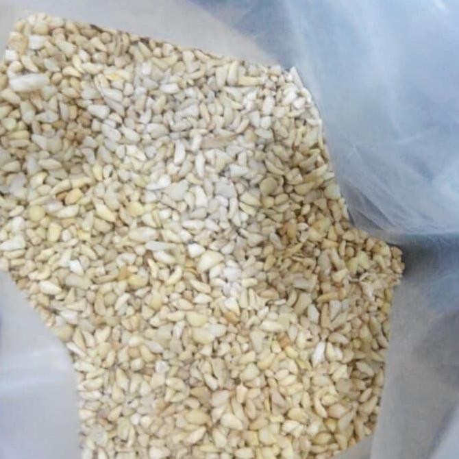 

New Kacang Mede Menir Pecahan Hancuran Selalu Ready 3 Ton