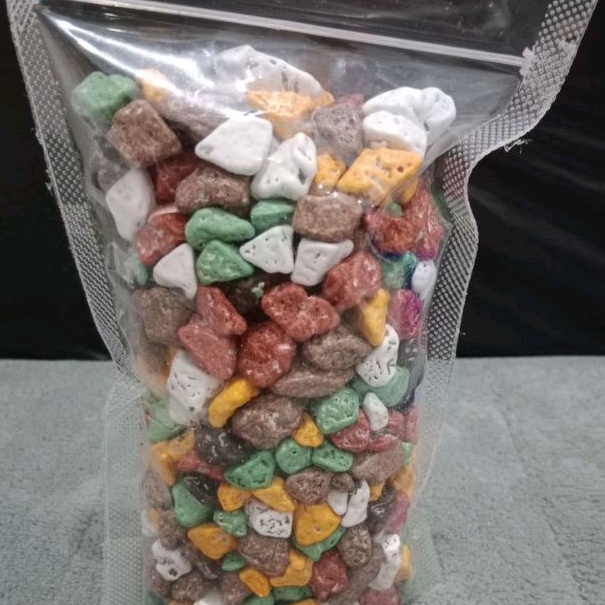 

Stone Chocolate Cokelat Kerikil Original Cokelat Batu Manis Empuk Tidak Pahit Tidak Keras