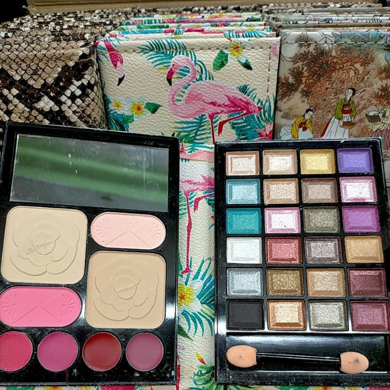 EYESHADOW DOMPET TANGGUNG NON BPOM/EYESHADOW PALET