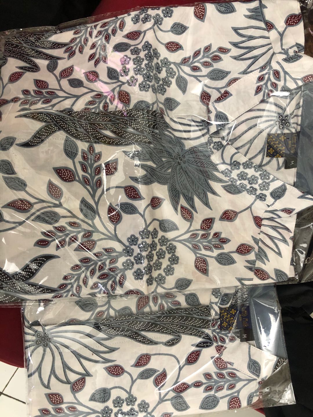 Arjuna Weda Hem Batik Papan Catur - Merah