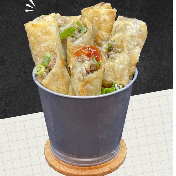 

Spring Roll 8 pcs