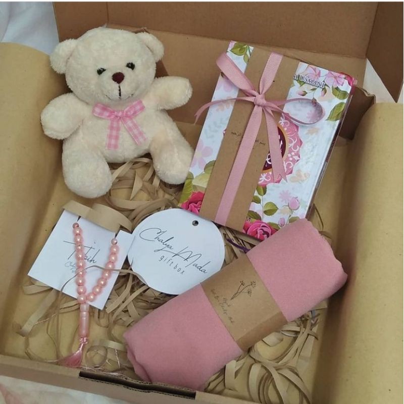 

gift box, kotak kado, hampers