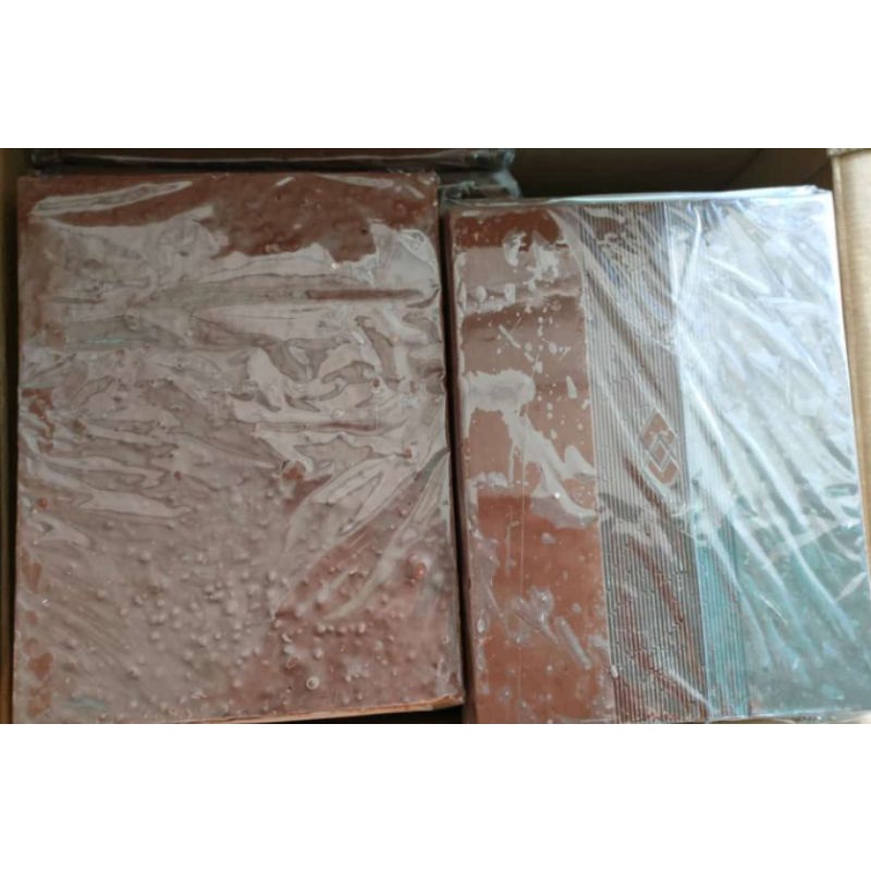 

Cokelat Block silverquen cokbar 1kg isi almond dan mede grade A no.1