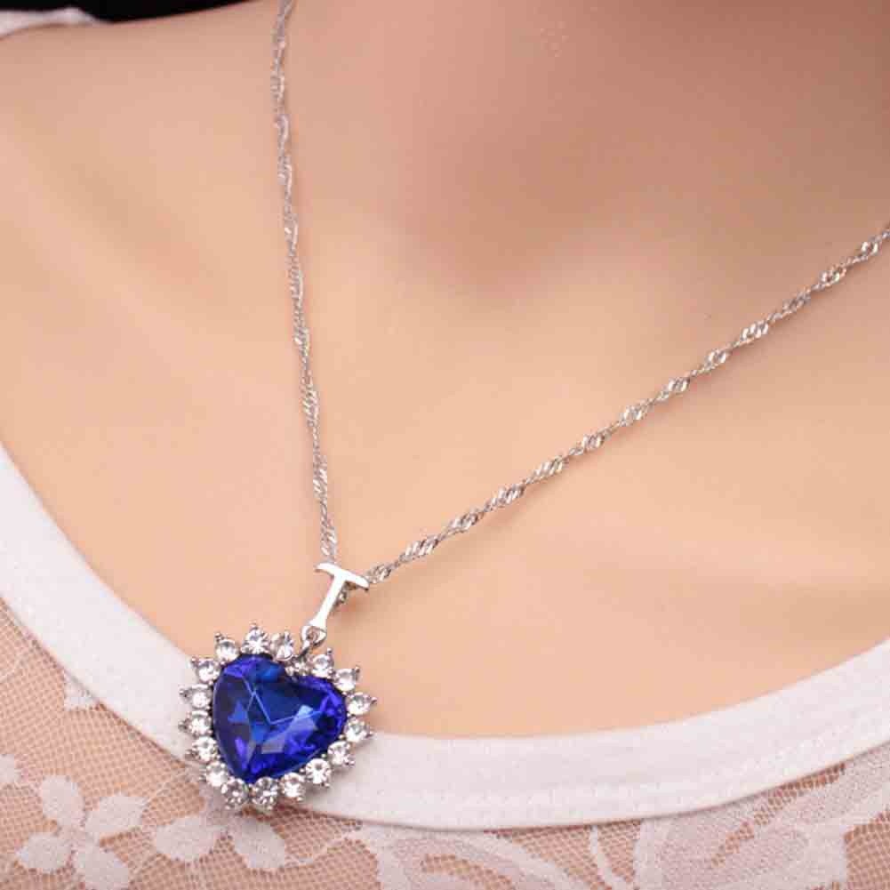 Women Fashion Blue Crystal Pendant Necklace Fashion Classic Jewelry