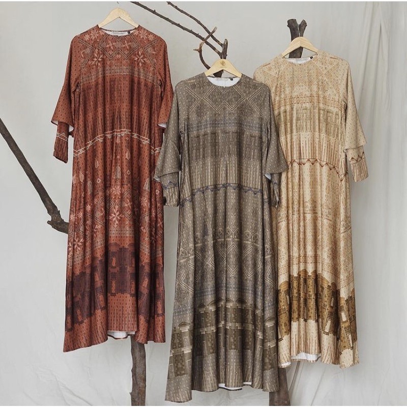 Heaven Lights Ephesus Dress sisa size S Terra Sienna