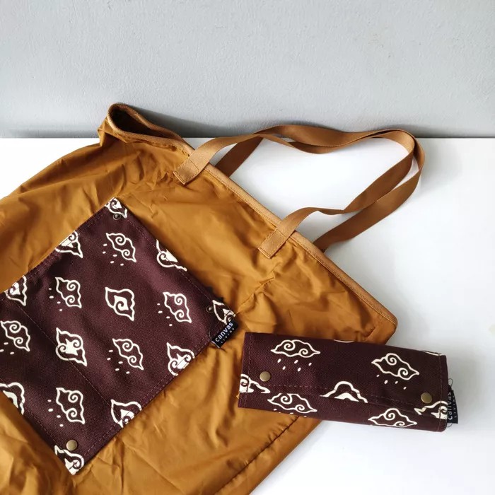 

Roll Shopping Bag L Awan Coffee Canvas Living