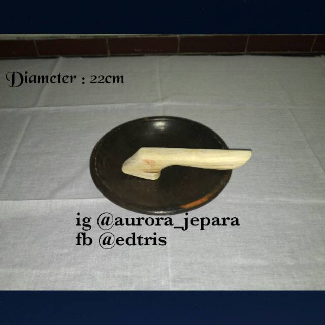 Cobek&Uleg Sambel/ Cobek gerabah/ Piring gerabah