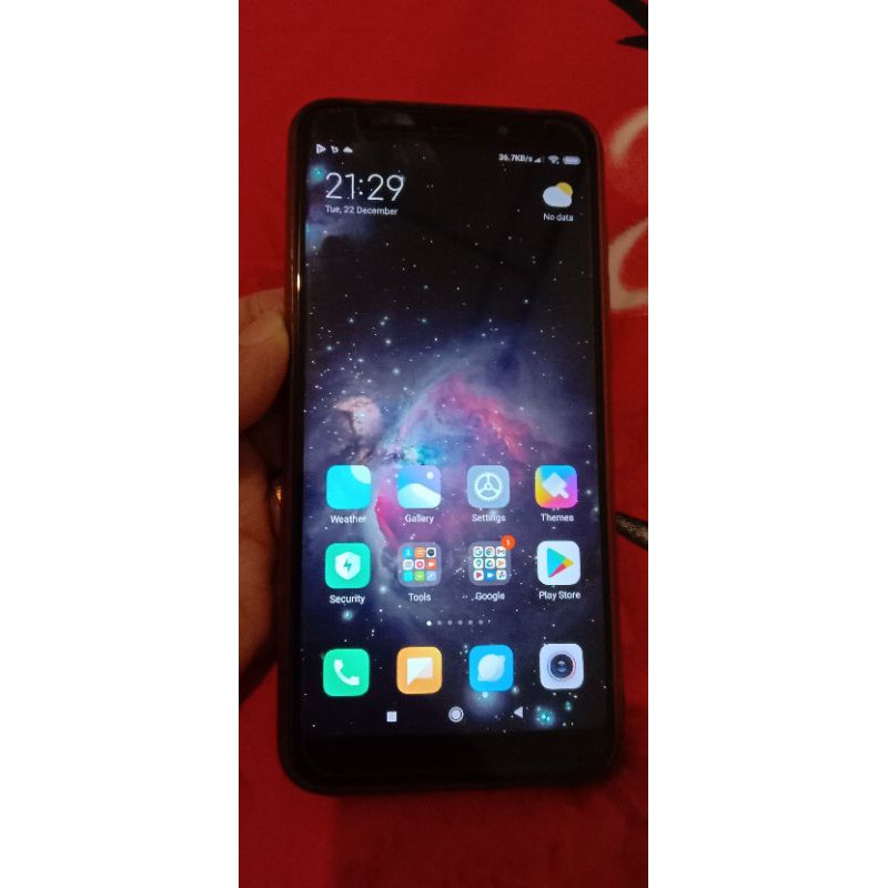 Hp sekend/bekas xiaomi redmi 5 plus 4/64gb