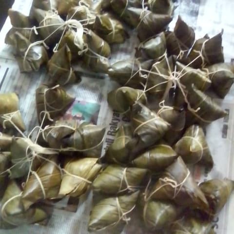 

KETAN-BERAS- BACANG - KETAN -BERAS-KETAN.