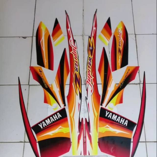 Striping jupiter z 2004 merah hitam