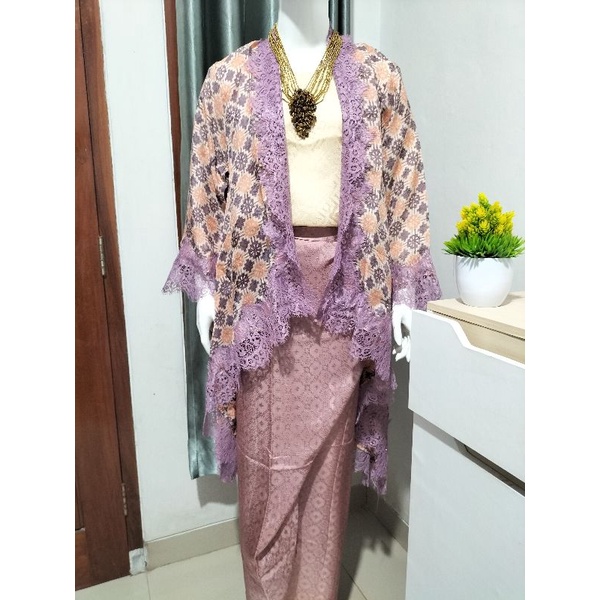 SET NAGITA VISCOSE LACE SERIES by Diana Batik