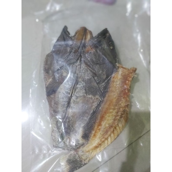 

Ikan Kering Kerapu selayar kemasan 500 Gr